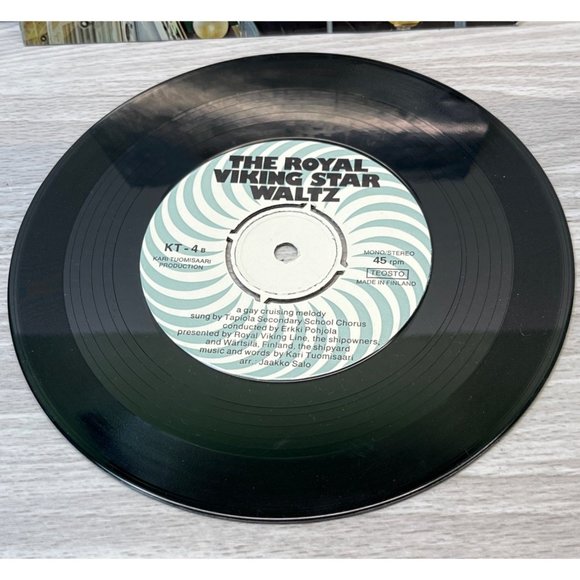 The Royal Viking Cruise Line 45 Record Souvenir Star Waltz Tapiola School Chorus - Picture 2 of 8